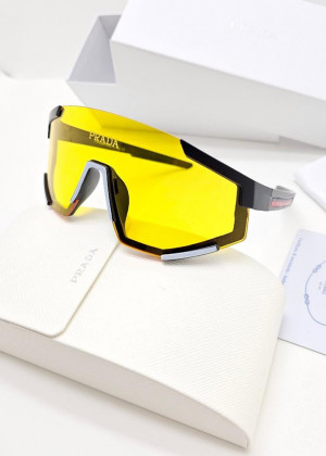 Набор солнцезащитные очки, коробка, чехол + салфетки #21176307
