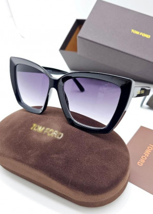 Набор солнцезащитные очки, коробка, чехол + салфетки #21189555