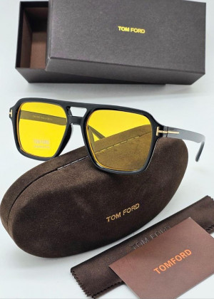 Набор солнцезащитные очки, коробка, чехол + салфетки 21197951
