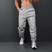 Спортивные брюки