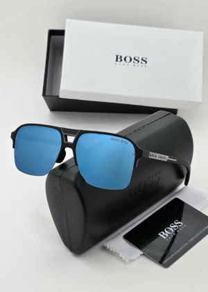 Набор мужские солнцезащитные очки, коробка, чехол + салфетки 22892884