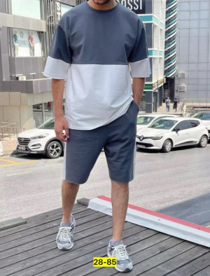 Спортивный костюм 22910815