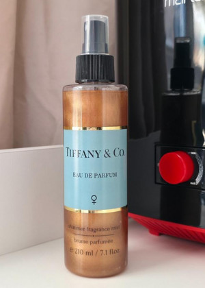 Спрей для тела с шиммером 210мл 22917150