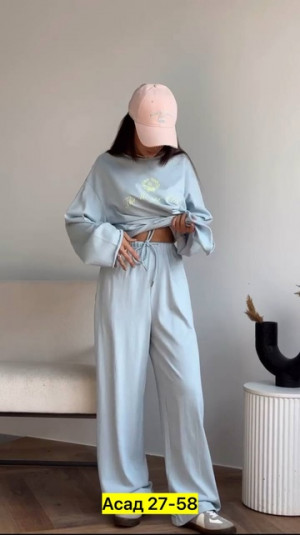 Спортивный костюм 22919841