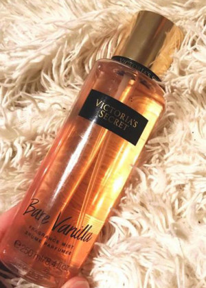 Парфюмированный спрей для тела 250мл 22929641