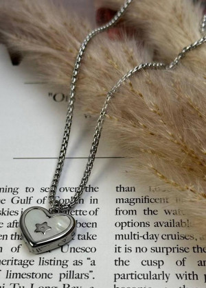 Колье #22930414