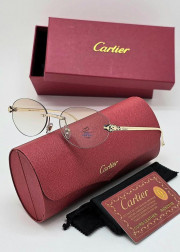 Женские солнцезащитные очки