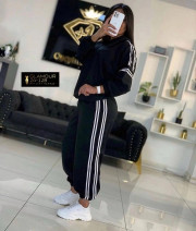 Спортивный костюм