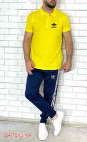 Спортивный костюм