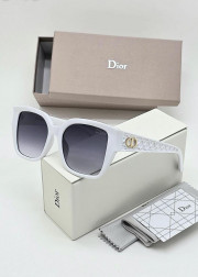 Женские солнцезащитные очки