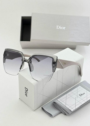 Женские солнцезащитные очки #22986327