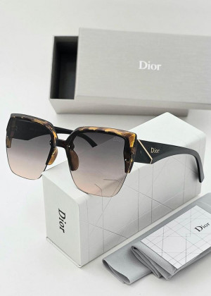 Женские солнцезащитные очки 22986329