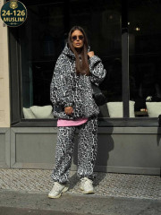 Спортивный костюм