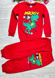 Спортивный костюм