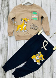 Спортивный костюм