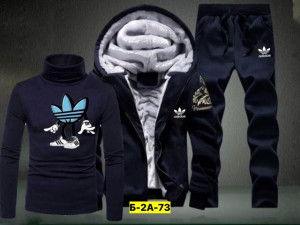 Спортивный костюм 23068237