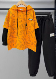 Спортивный костюм