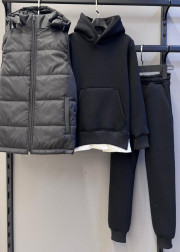 Спортивный костюм