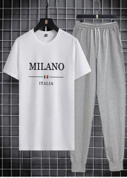 Спортивный костюм