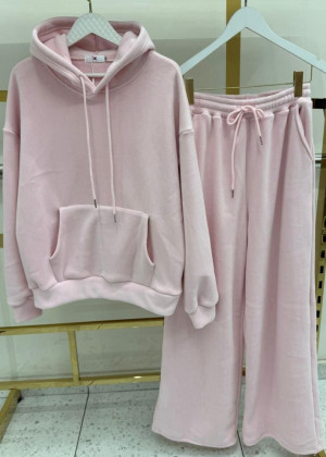 Спортивный костюм 23149361