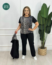 Спортивный костюм