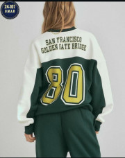 Спортивный костюм