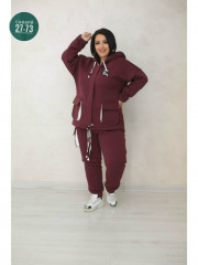 Спортивный костюм