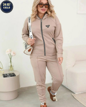 Спортивный костюм #23162064