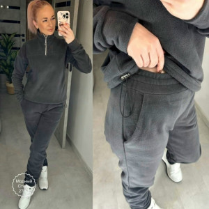 Спортивный костюм #23183264