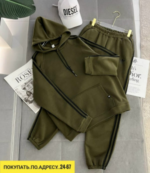 Спортивный костюм 23185743