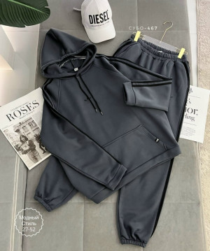 Спортивный костюм #23186633