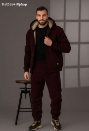 Спортивный костюм