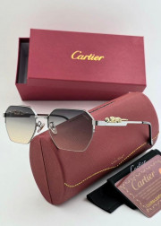 Женские солнцезащитные очки