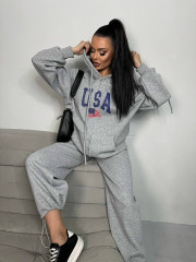 Спортивный костюм