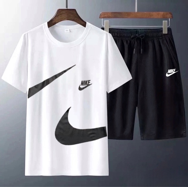 Спортивный костюм 22919146