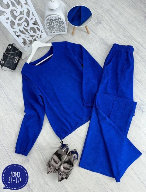 Спортивный костюм 22921257