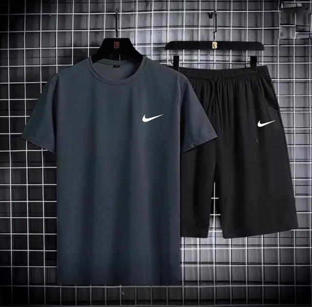 Спортивный костюм 22921230