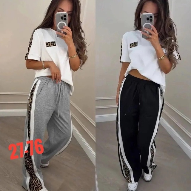 Спортивный костюм 22921182