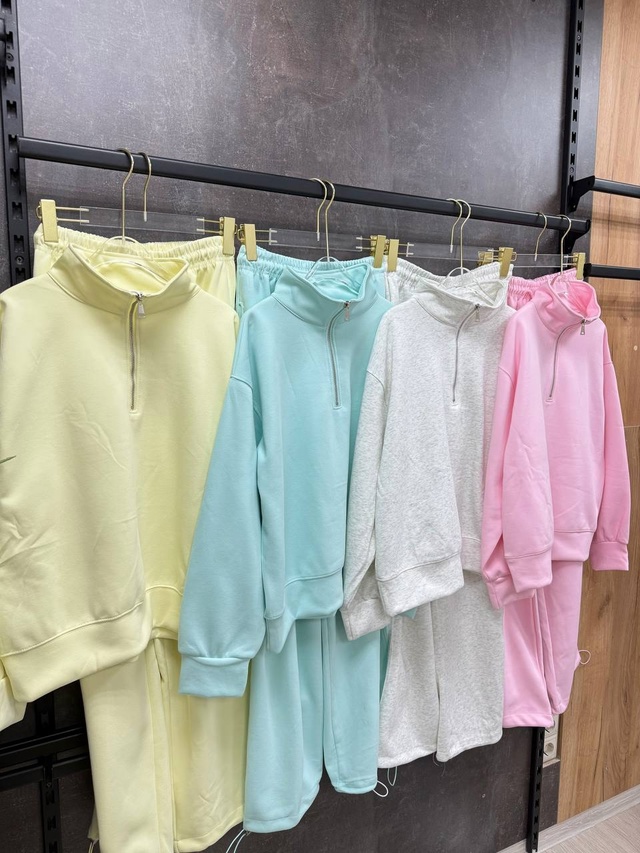 Спортивный костюм 22922162