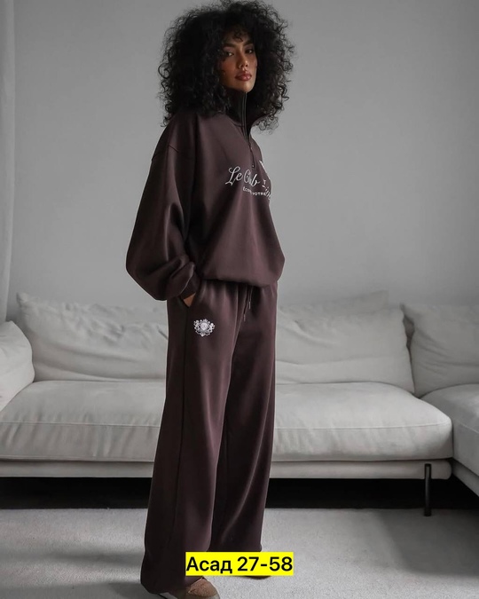 Спортивный костюм 22924712