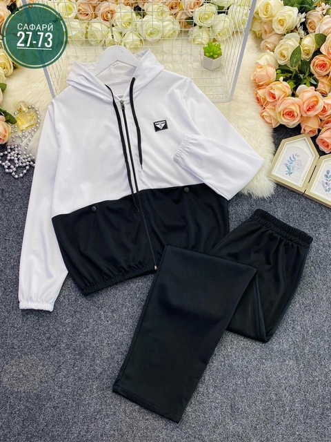 Спортивный костюм 22924908