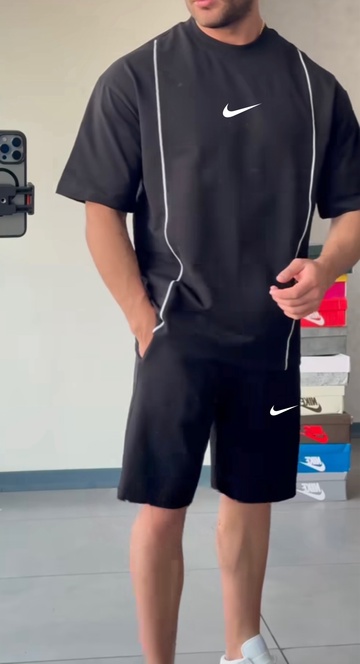 Спортивный костюм 22927470