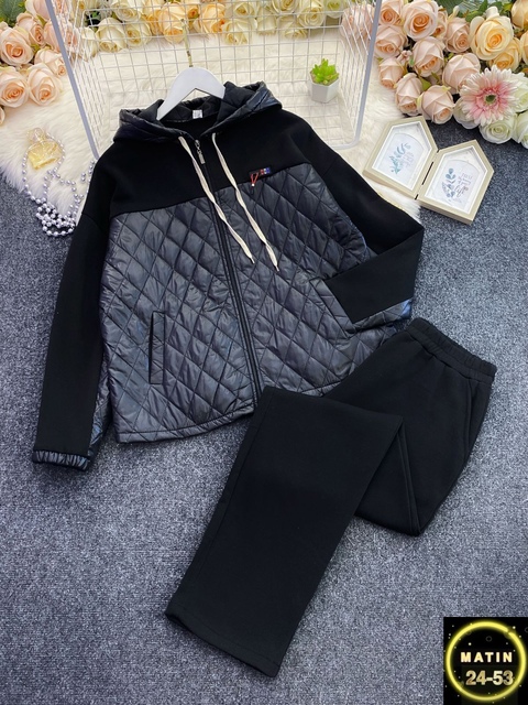 Спортивный костюм 22935441