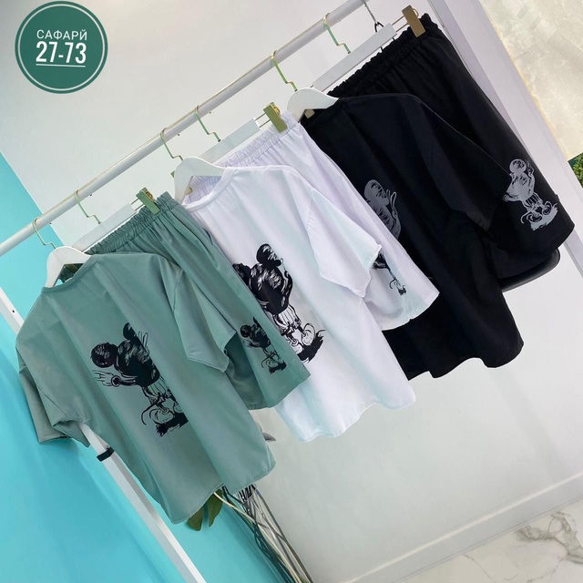 Спортивный костюм 22935775