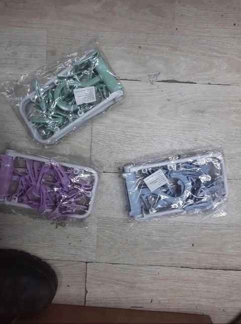 Вешалка 22938095