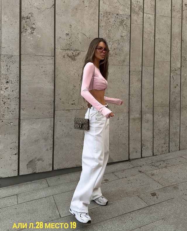 Джинсы 22940251