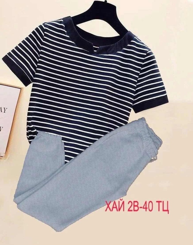 Спортивный костюм 22942520