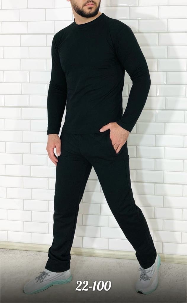 Спортивный костюм 22943635