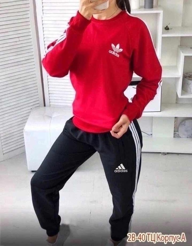 Спортивный костюм 22944056