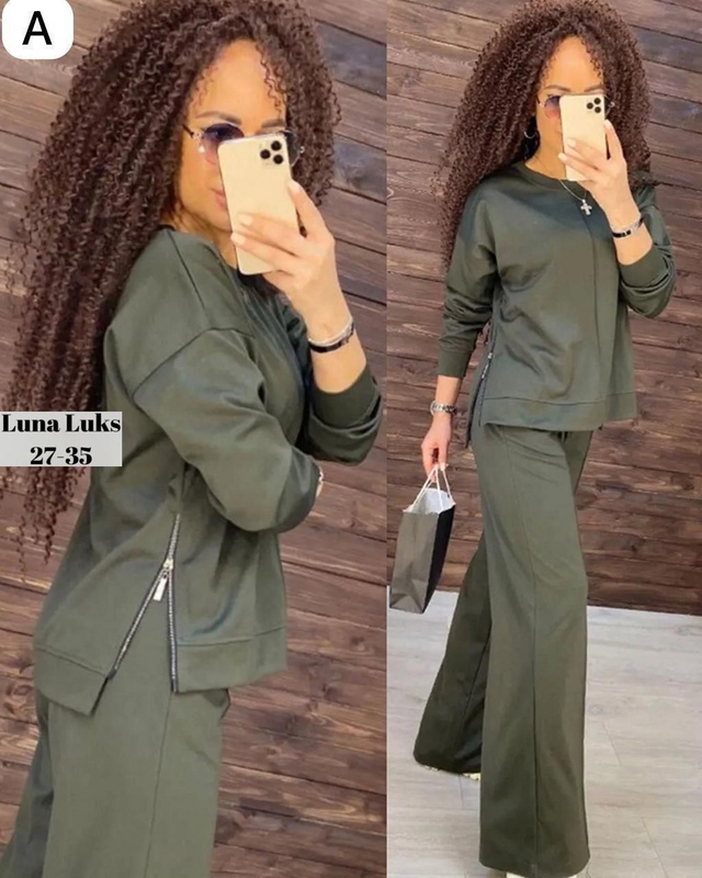 Спортивный костюм 22944047